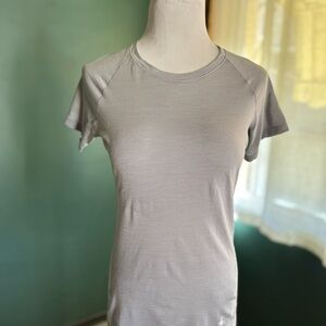 Smartwool Light Stripe Gray Crew Neck Short Sleeve